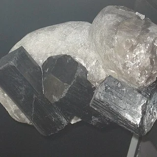 black-tourmaline